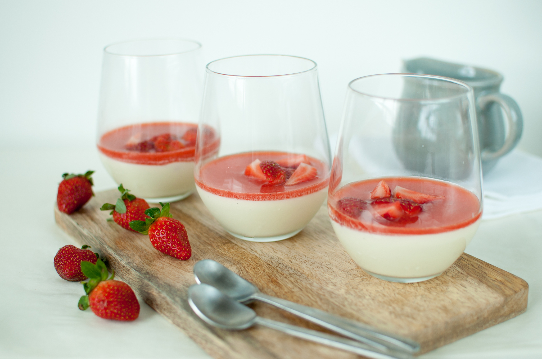 jordbær panna cotta