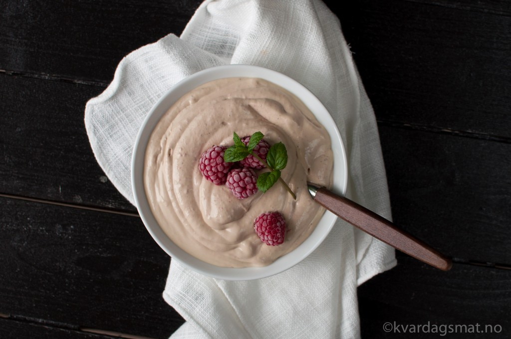 smoothie-bowl raspberry